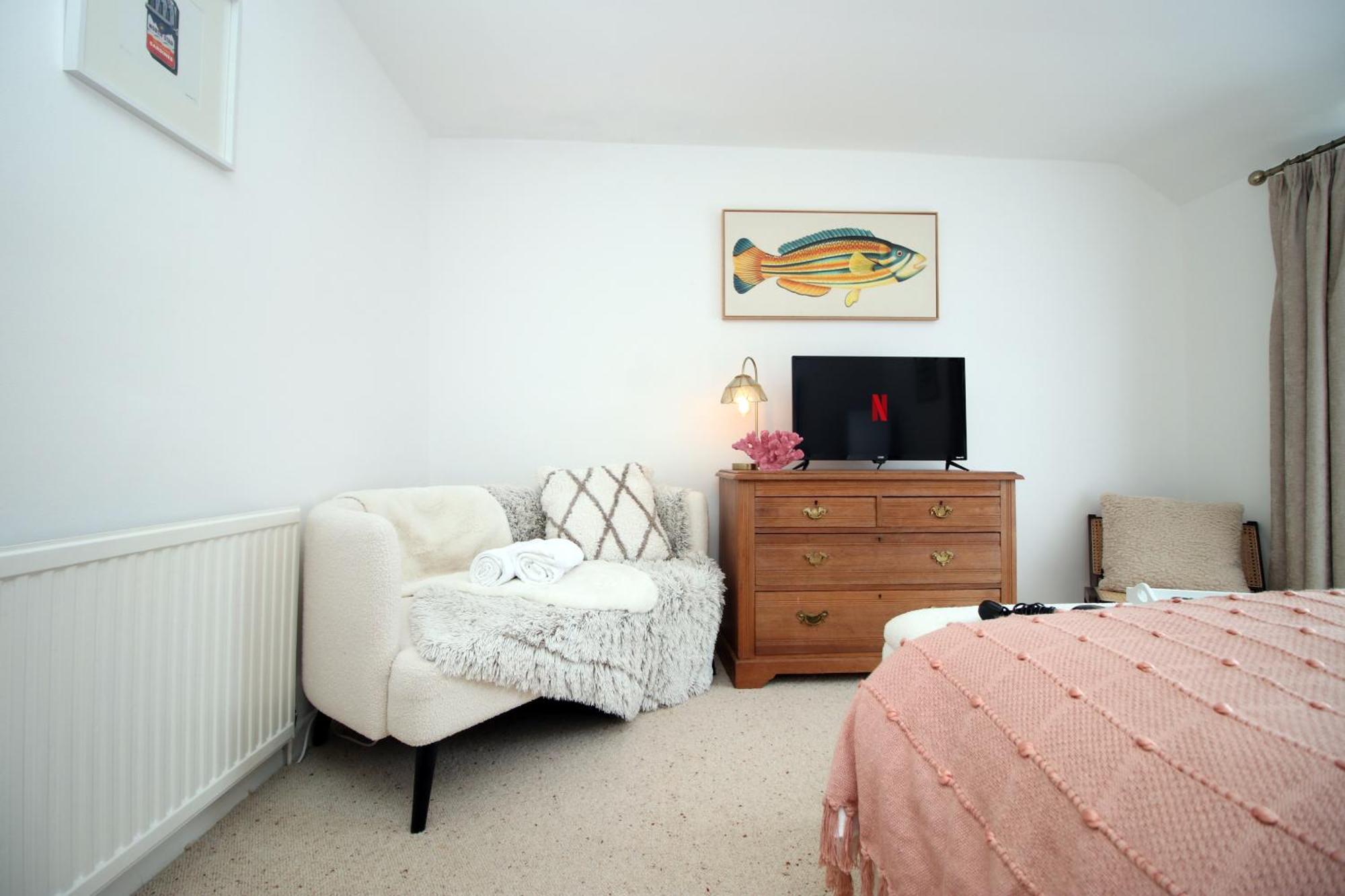 Little Gem In The Mumbles! Fishermans Cottage With Log Burner, Dog Friendly And Welcome Breakfast Hamper! Екстер'єр фото