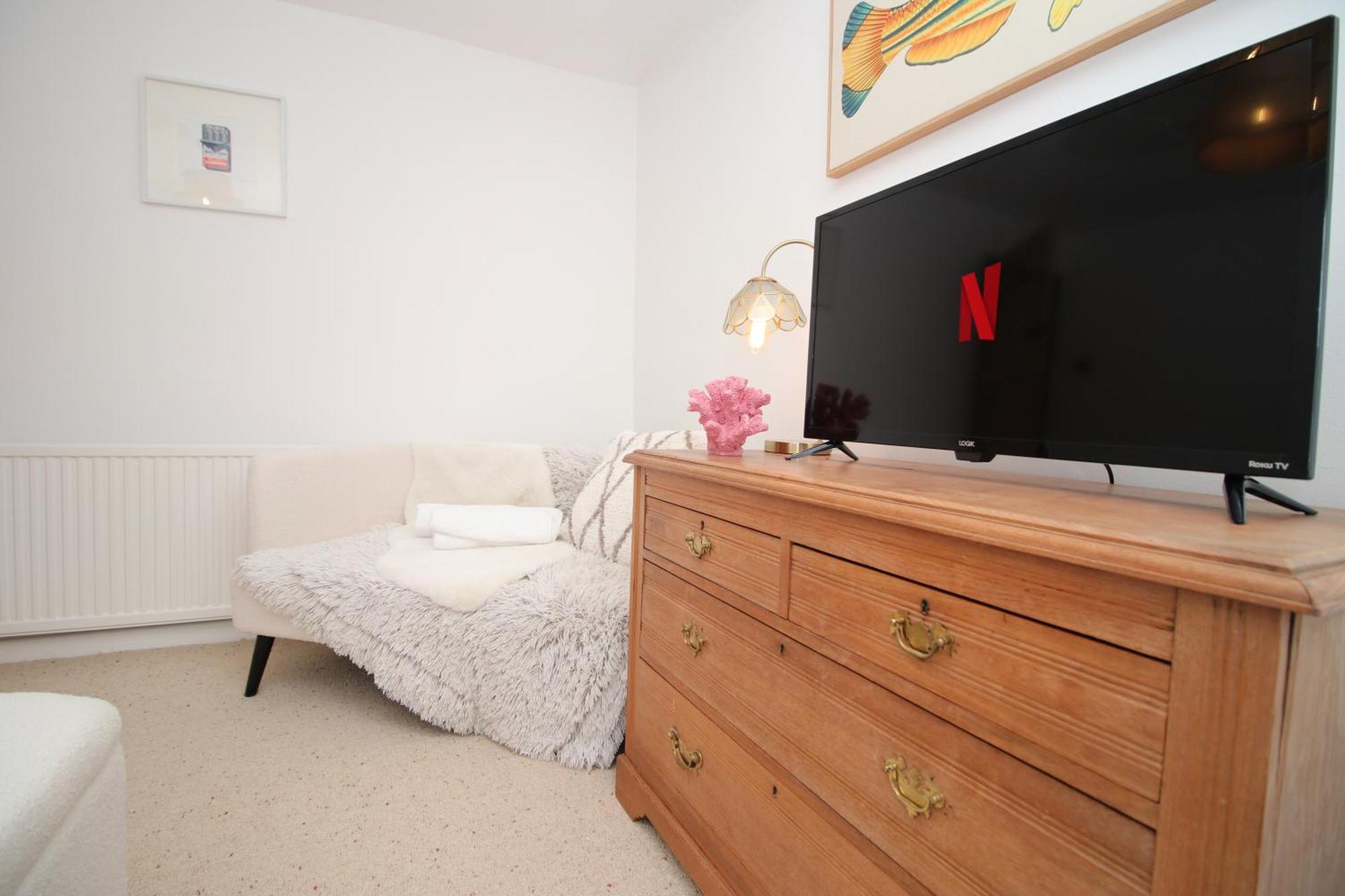 Little Gem In The Mumbles! Fishermans Cottage With Log Burner, Dog Friendly And Welcome Breakfast Hamper! Екстер'єр фото