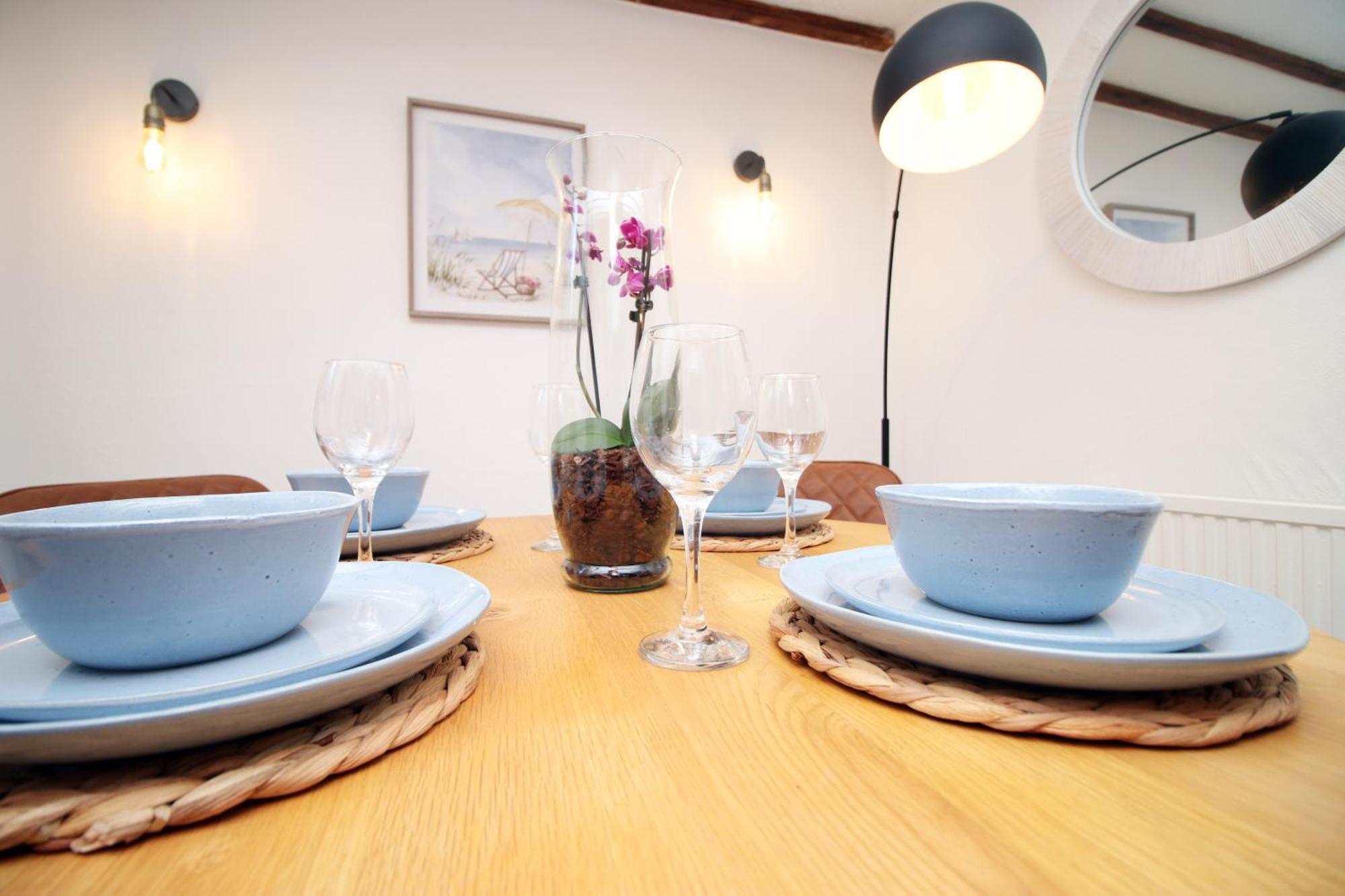 Little Gem In The Mumbles! Fishermans Cottage With Log Burner, Dog Friendly And Welcome Breakfast Hamper! Екстер'єр фото